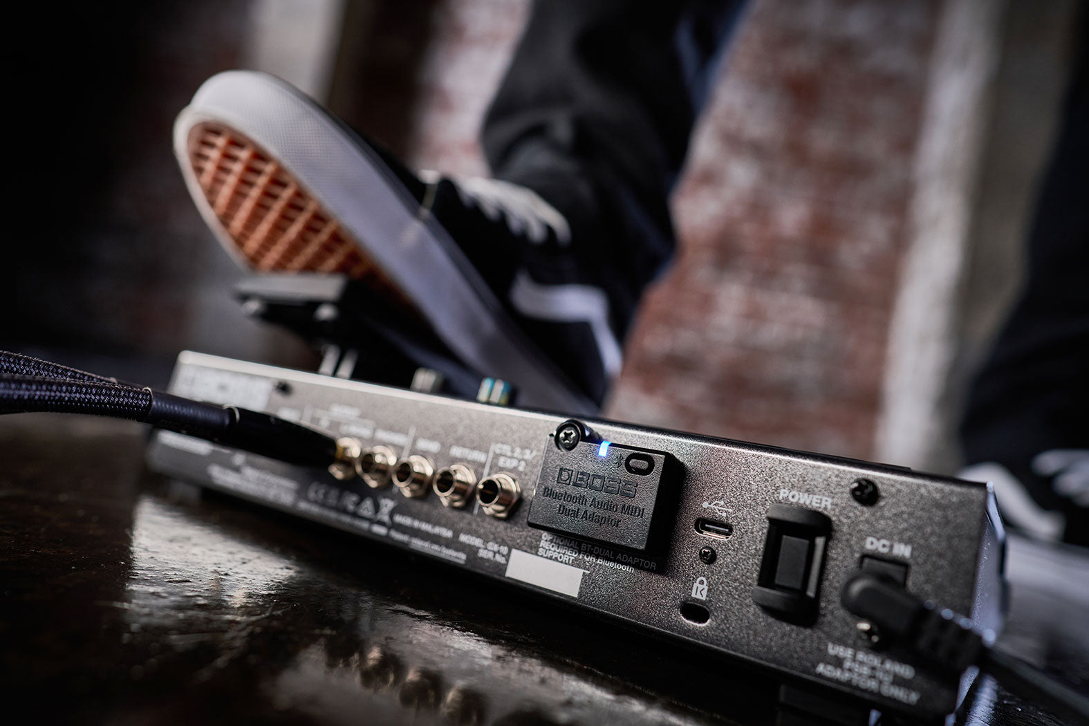 PEDALERA BOSS PROCESADOR DE EFECTOS GUIT/BAJO GX-10