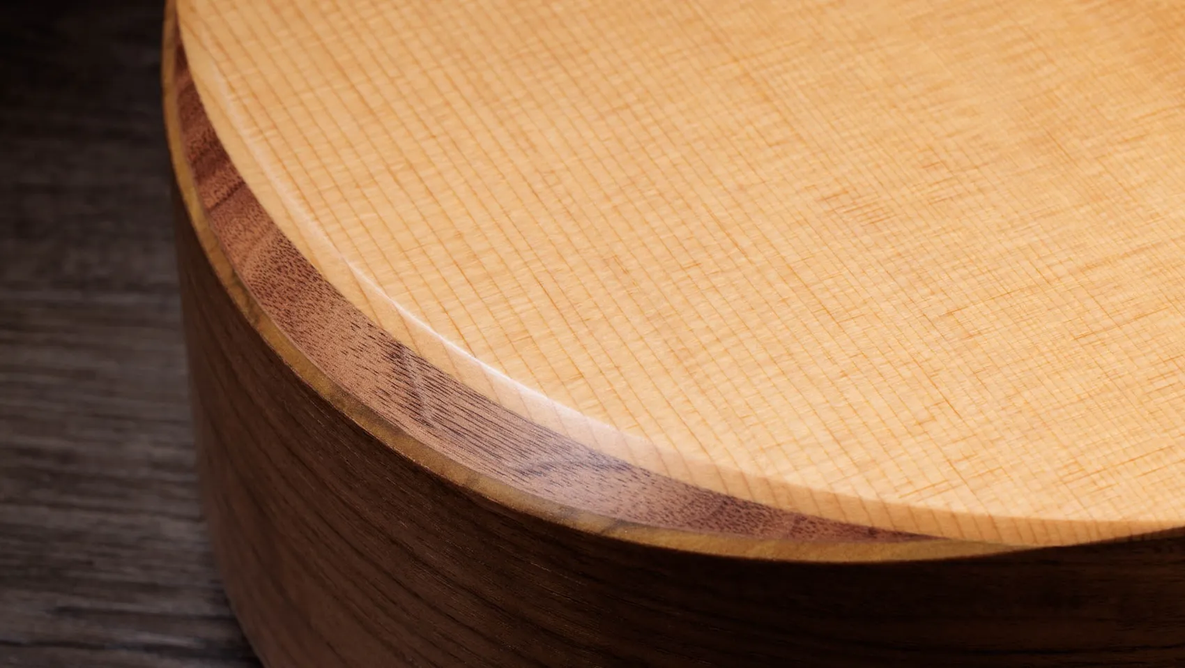 Academy 12e,Walnut/Spruce