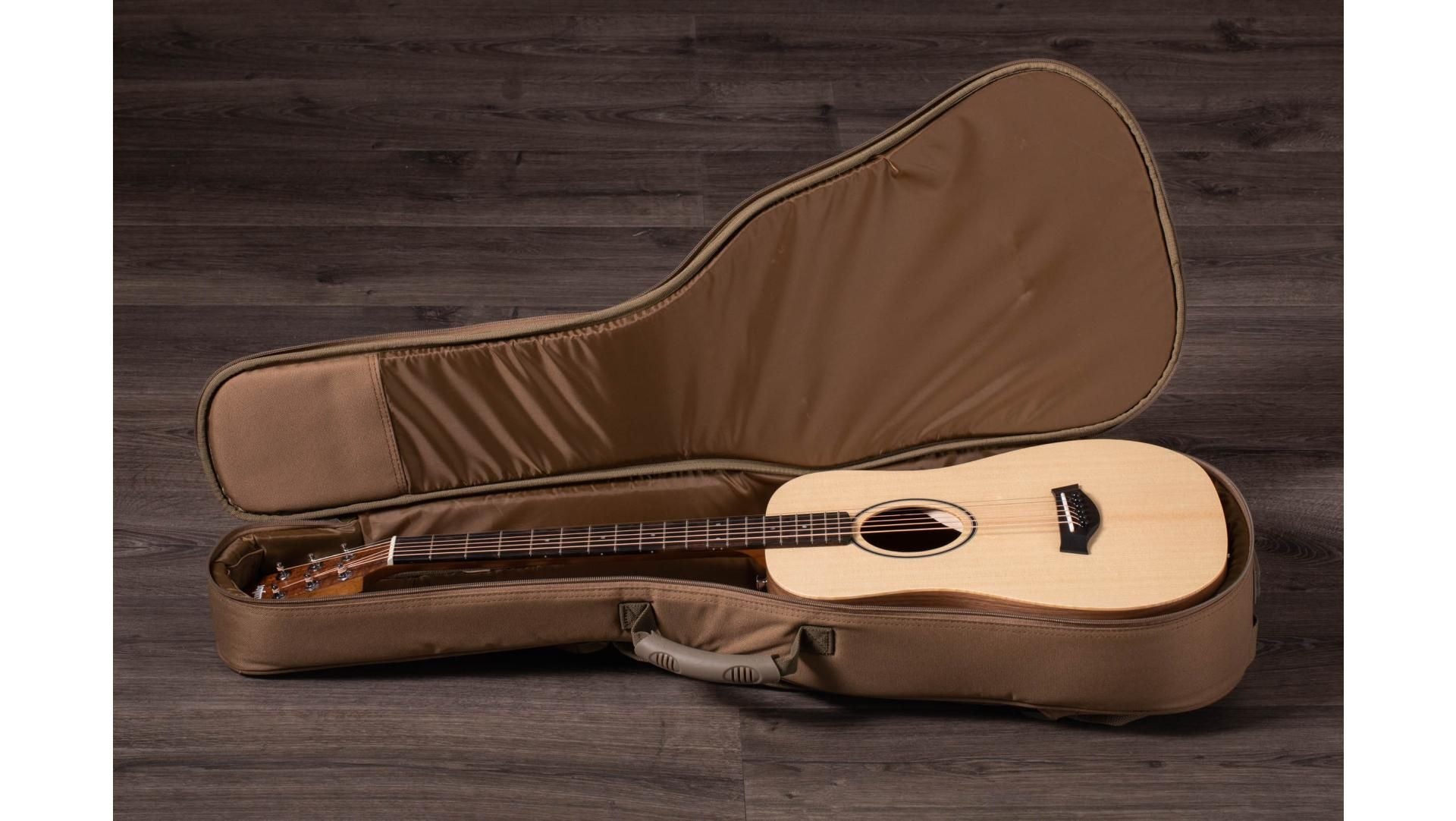 TAYLOR BT1e WALNUT, Guitarra Eletroacústica