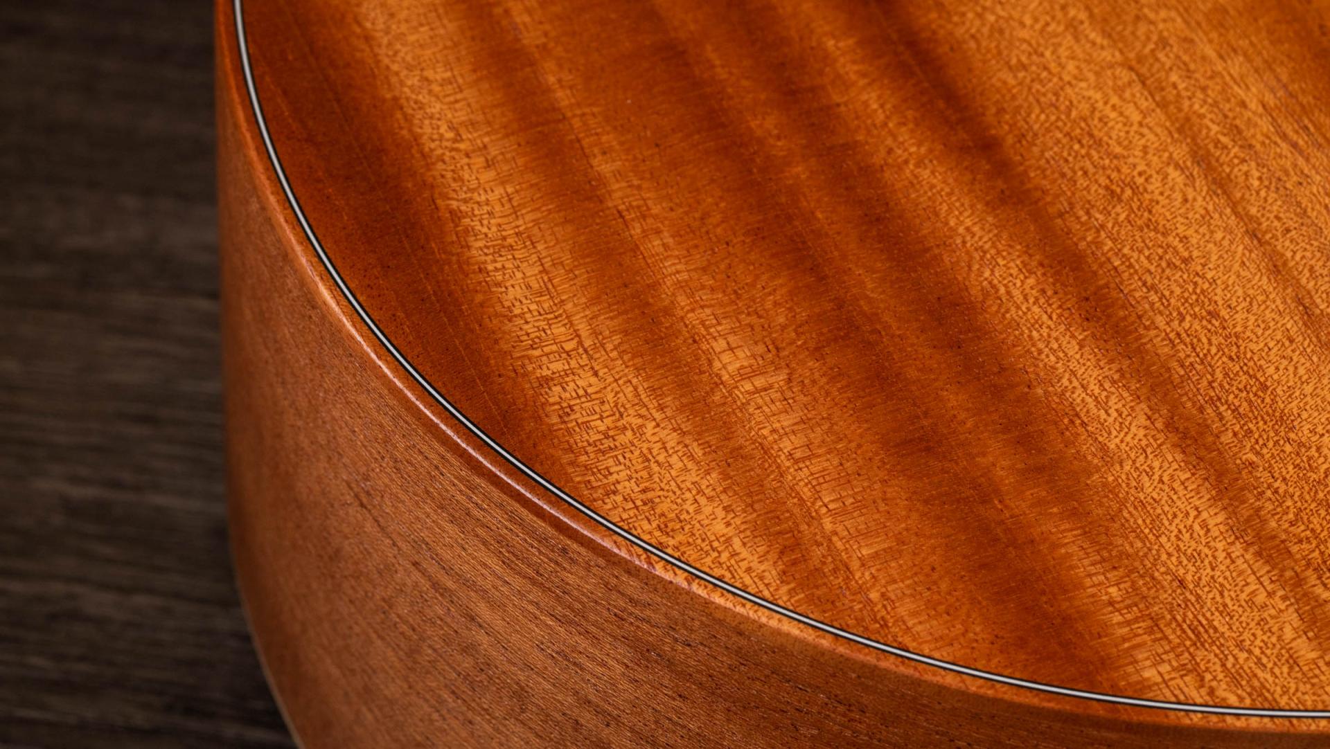 TAYLOR GS Mini-e Mahogany, Guitarra Electroacústica